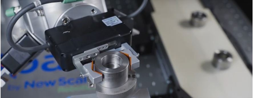robotic-gripper-with-v-groove-fingertips